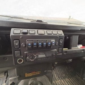 foto 4x4 sklápěč 3.5t Land Rover, naviják